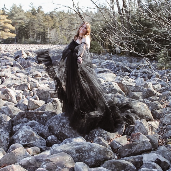 Black tulle Santorini dress - Picture 3 of 6